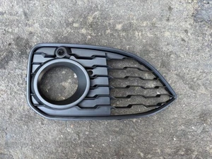bmw 1 series f21 m sport fog grill driver side 2015 2016 2017 2018 8060282 - Picture 1 of 3