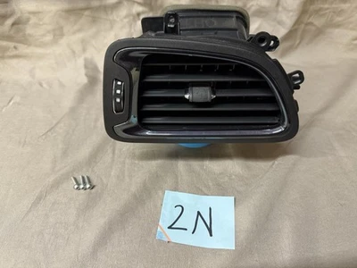 2015-2017 CHRYSLER 200 LEFT DRIVER SIDE DASH A/C HEAT AIR VENT, OEM 1YE47TRMAC - Image 1 of 4