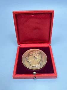 French 1966 Laurent Lavoisier Chemistry 87.g Bronze Medal F.Casque H.Dubois - Picture 1 of 10