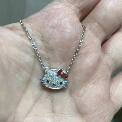 Colgante de diamantes 925 Simmons Co Hello Kitty Foto 1 de 4