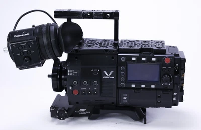 Panasonic AU-V35C1G Varicam 35 4K PL Camera w/ Case, Shoulder Mount, EVF - Image 1 of 4