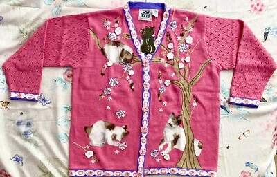 Cardigã CHERRY BLOSSOM KITTIES & TREES Storybook Knits XL primavera novo com etiqueta HTF! - Imagem 1 de 4