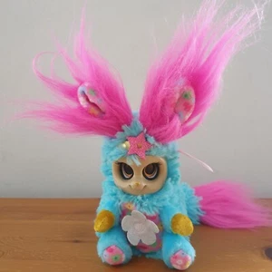 PELUCHE DE JUGUETE SUAVE AZUL PÁLIDO/ROSA BUSH BABY WORLD Ojos se mueven - Imagen 1 de 5