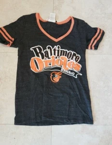 Baltimore Orioles MLB gray Women’s short sleeve v-neck Shirt Size medium - Picture 1 of 1