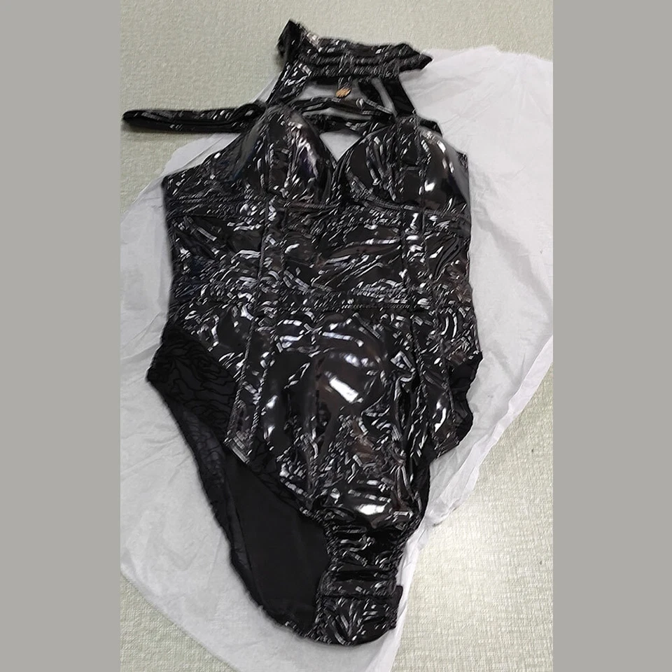 Body negro Foto 1 de 1