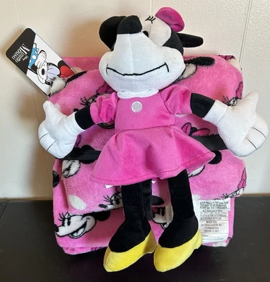 Minnie Mouse 3-Pc Travel Set - Plush, Pillow, Blanket Jay Franco Pink - Image 1 of 4