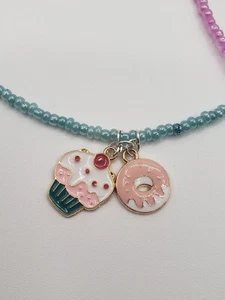 Collana Blu Tasty Treat Divertente - Ragazze, Chiunque ami le prelibatezze gustose! - Foto 1 di 2