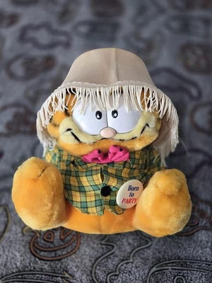 GARFIELD Plush Born to Party with Lamp Shade with Tags (1981) Vintage Garfield - Image 1 of 4
