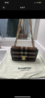 BOLSO LOLA BURBERRY PEQUEÑO ACOLCHADO A CUADROS CACHEMIR 24010107 Foto 1 de 3