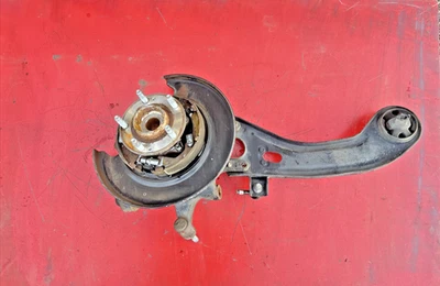 2014-2015 Kia Sorento Rear Passenger Side Spindle Knuckle Hub 527102P400 - Image 1 of 4