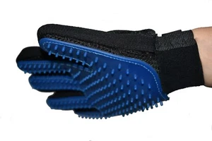 Pet Dog Grooming Deshedding Glove Massage Brush Cat Hair Remover Mitt - Picture 1 of 6