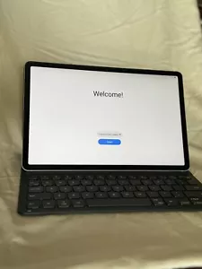 Samsung Galaxy Tab S8 SM-X700 128GB, Wi-Fi, 11 in - Silver - Picture 1 of 6