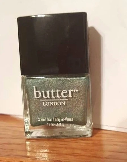 Esmalte de uñas Butter London 3 gratis "Trustafarian" (verde salvia con oro) ¡Tamaño completo!  Foto 1 de 1