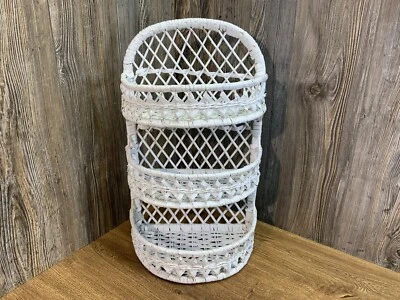 Vintage Wicker Rattan Bathroom Or Bedroom Shabby Cottage Chic Wall Shelf G5F - Image 1 of 4