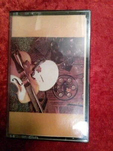 Dueling Banjos & Other Bluegrass Favorites Cassette - Imagen 1 de 3
