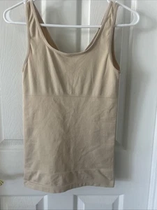 YUMMIE - NYLON SEAMLESS 2-WAY TANK - #YT4-109 - BY: HEATHER THOMSAN - SIZE: M/L - Bild 1 von 5