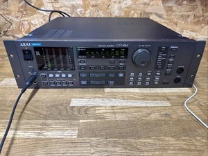 AKAI Professional DR4d Festplattenrecorder DR4 - 4 Kanal Disk Recorder - PORTO - Bild 1 von 12