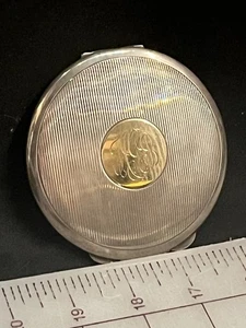 Vintage Silver Plated Compact Powder Mirror ~ Striped Design ~ 3.5" diameter - Picture 1 of 5