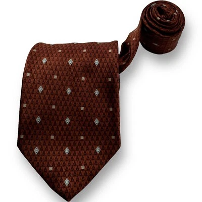 Gravata Brioni marrom com design branco e azul gola de seda tamanho 3,5"W 59"L - Imagem 1 de 4