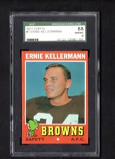1971 Topps # 7 Ernie Kellermann Cleveland Browns Graded Card SGC 88 = 8