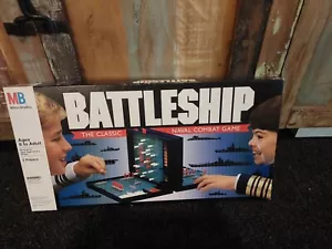 Vintage 1990 BATTLESHIP 'The Classic Naval Combat Game COMPLETE / GOOD PRICE - Picture 1 of 4