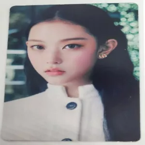 1 PIEZA Papel Lomo Tarjeta Fotográfica NUEVOS JEANS Get Up Haerin Kpop K Pop Coreano - Imagen 1 de 2