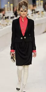 CHANEL 2012 Bombay Runway Fushia Top Skirt Suit Sz.S Gripoix Buttons - Picture 1 of 12