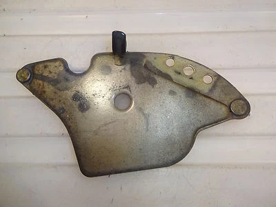 Soporte de placa de montaje marco interior Honda 1982 C 70 Passport C70 Foto 1 de 4