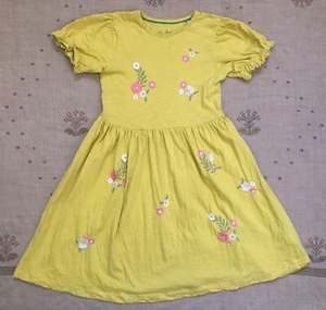 Mini Boden Yellow Knit Flower Embroidered Appliqué Dress, Size 9/10 - Picture 1 of 4