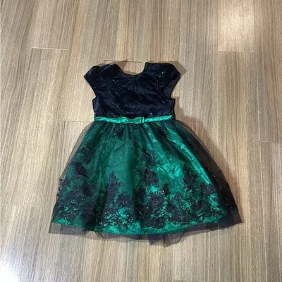 Jona Michelle 黑色和绿色正装儿童连衣裙 - 5 码 — 第 1/4 张图片