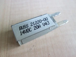 Bussmann CB212-20 21220-00 Automotive Circuit Breaker Fuse 20A 20Amps #M147CX - Picture 1 of 8