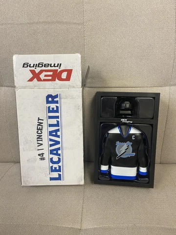 TAMPA BAY LIGHTING VINCENT LECAVALIER HELMET AND JERSEY DEX IMAGING Cover