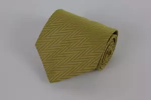 ROBERT TALBOTT Nordstrom Silk Tie. Yellow Zig Zag Pattern. - Picture 1 of 1