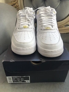 Nike Air Force 1 '07 Low White Black UK 9 free anti crease protection shields - Picture 1 of 8