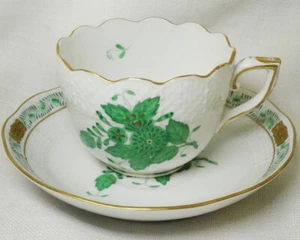 HEREND CHINESE BOUQUET GREEN Demi Espresso Cup & Saucer 711 NEW NEVER USED - Picture 1 of 12