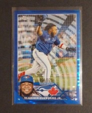 2023 Topps Chrome Baseball Vladimir Guerrero Jr Sonar Blue Refractor /125