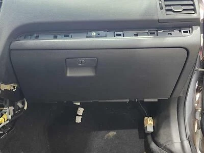 13-16 Subaru XV Crosstrek Guantera Compartimento Negro Genuino OEM 66121FJ040VH Foto 1 de 2