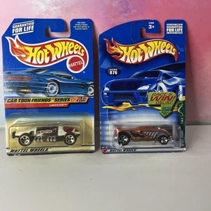Hot Wheels Cartoon Friends Lakes Ster And Speed Shark - Picture 1 of 8