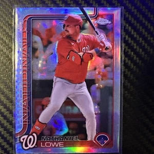 Béisbol cromado Topps 2025 #49 refractor Nathaniel Lowe Nacionales de Washington - Imagen 1 de 6