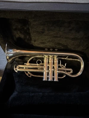 corneta beson Foto 1 de 4