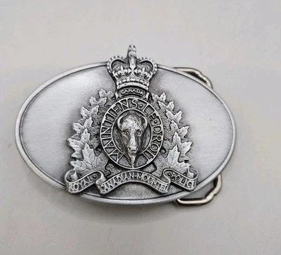 Hebilla de cinturón de policía montada Royal Canadian RCMP de colección hecha en Canadá  Foto 1 de 4