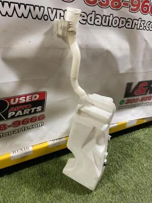 ✅ 2023 VW ATLAS WASHER BOTTLE OEM - Image 1 of 4