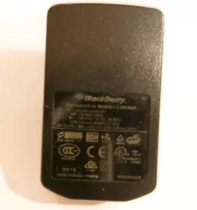 Genuine BlackBerry 120V AC to USB Charger Adapter PSM05R-050Q (ASY-04078-001) - Bild 1 von 1