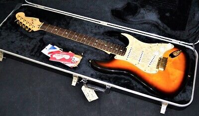 Fender 1993 Special Edition Strat with original case