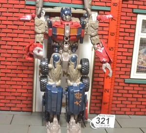 Transformers Action Figure - Voyager Optimus Prime - No Blaster - #321 - Picture 1 of 2