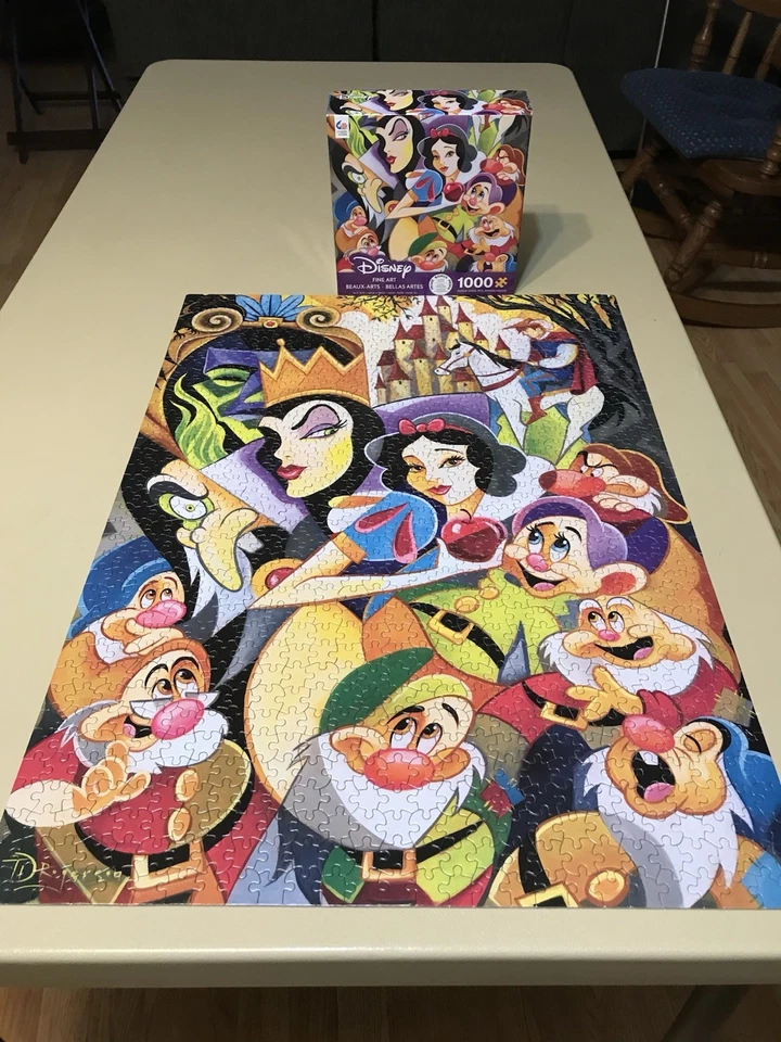 Quebra-cabeça Ceaco Disney Fine Art O Encantamento da Branca de Neve 7 Anões 1000 Peças Com - Imagem 1 de 1