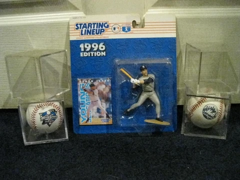 New york yankees Derek Jeter startin line up rookie piece mip 2 baseballs 4 case Cover