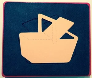 Sizzix Large Red Original Die Cutter ~ PICNIC BASKET ~ Card/Scrapbook Summer Fun - Picture 1 of 1