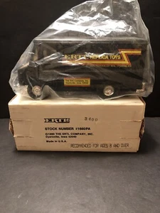 ERTL REPLICA TOYS STEP VAN FROM 1990 METAL LOCKING BANK- RETIRED RARE - Picture 1 of 10