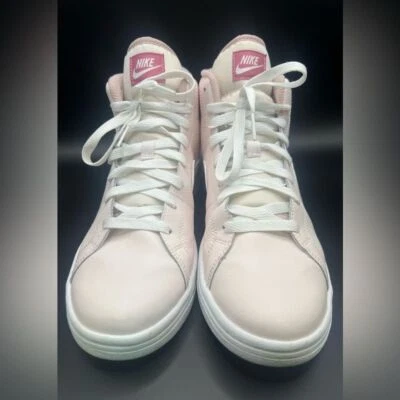 Tênis Nike Court Royale 2 Médio - Feminino, Rosa, Tamanho: 10, Usado - Imagem 1 de 4